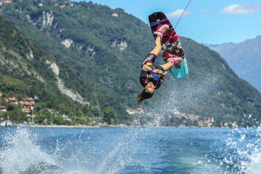 Get ready to ditch the beach towel and dive into the exhilarating world of wakeboarding and flyboarding!